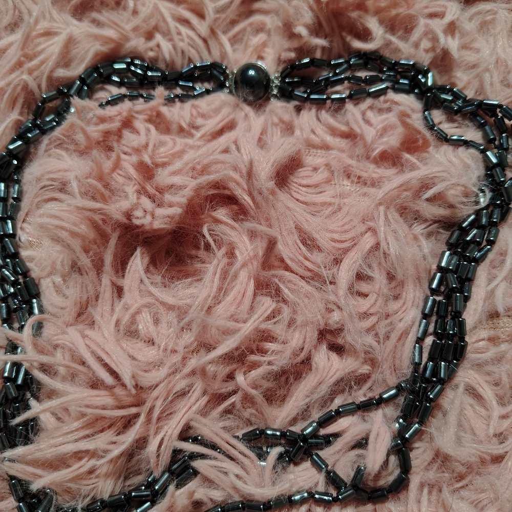 Natural Tubular Beaded Hematite Necklace Vintage Silver Tone With Elegant Clasp